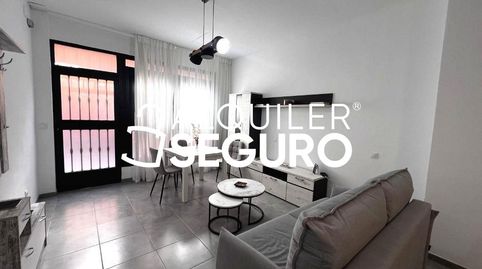 Foto 5 de Estudio de alquiler en De Los Mesejo, Adelfas, Madrid Capital