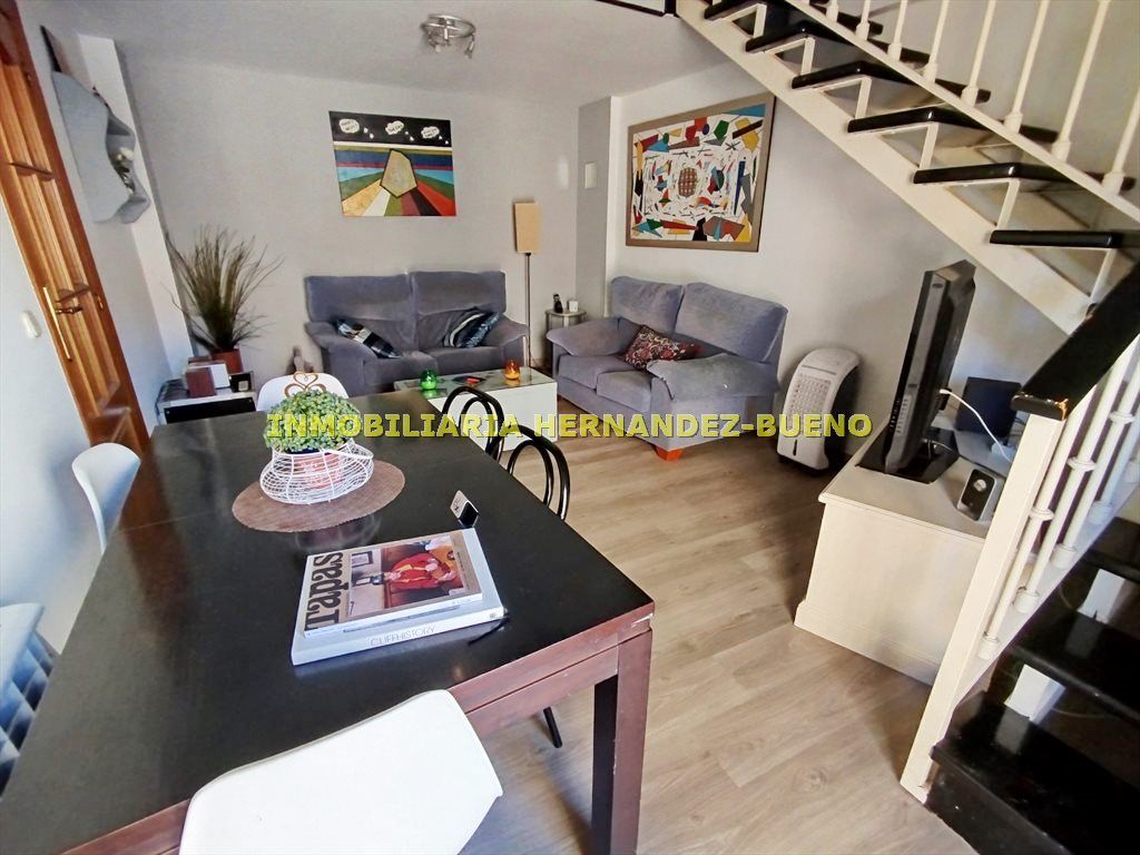 Sala de estar de Dúplex de alquiler en Salamanca Capital con Calefacción y Amueblado