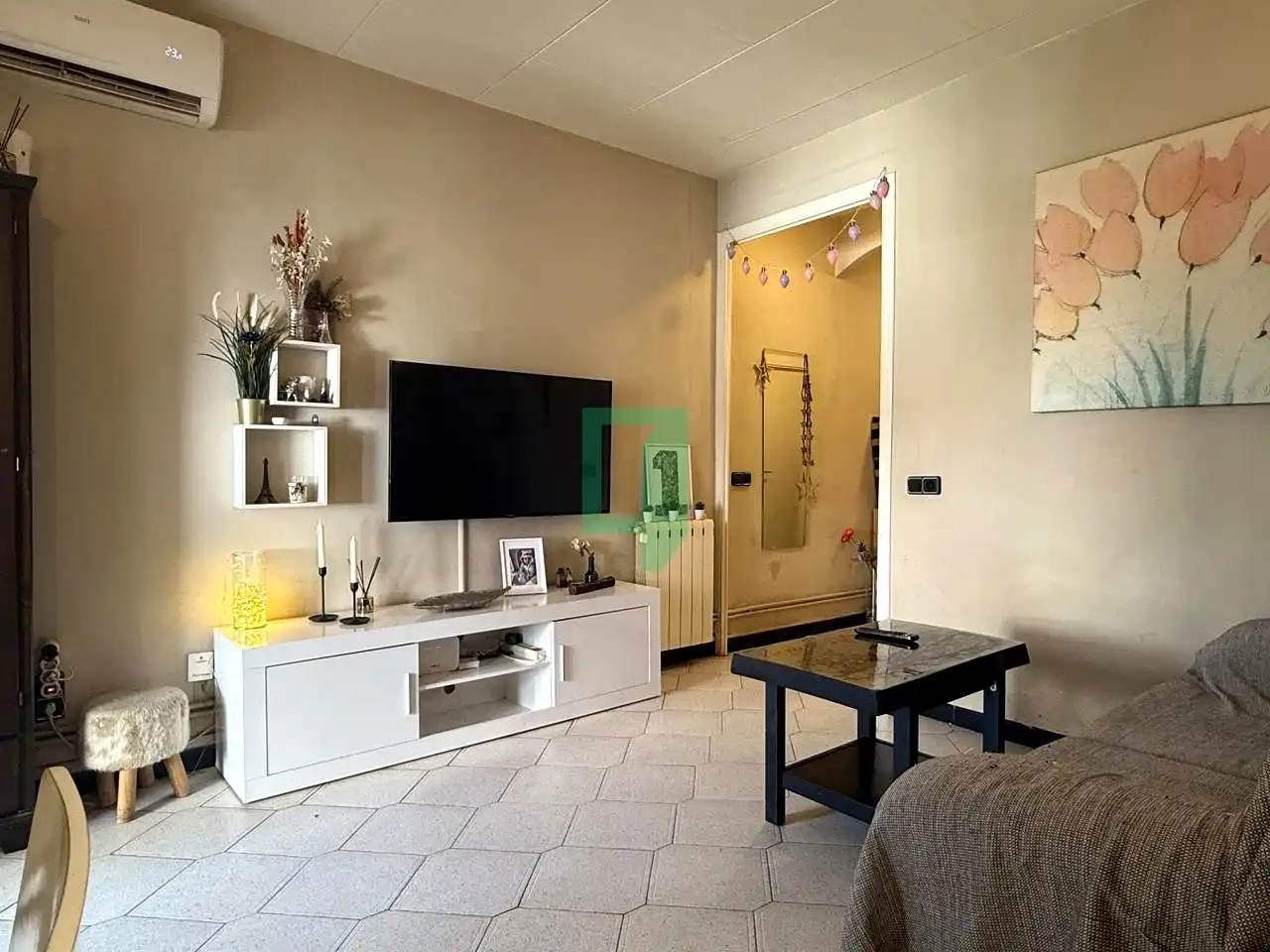 Sala d'estar de Pis en venda en Badalona amb Aire condicionat, Calefacció i Terrassa