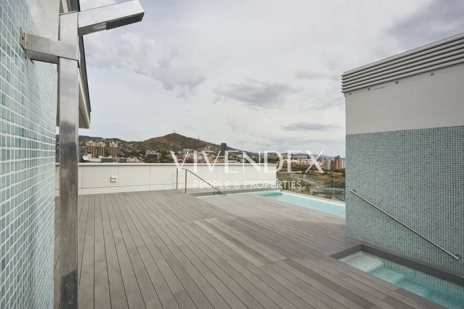 Terrassa de Àtic en venda en L'Hospitalet de Llobregat amb Aire condicionat, Calefacció i Parquet