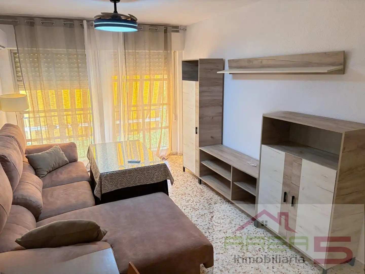 Sala de estar de Piso de alquiler en Mérida con Aire acondicionado, Amueblado y Horno