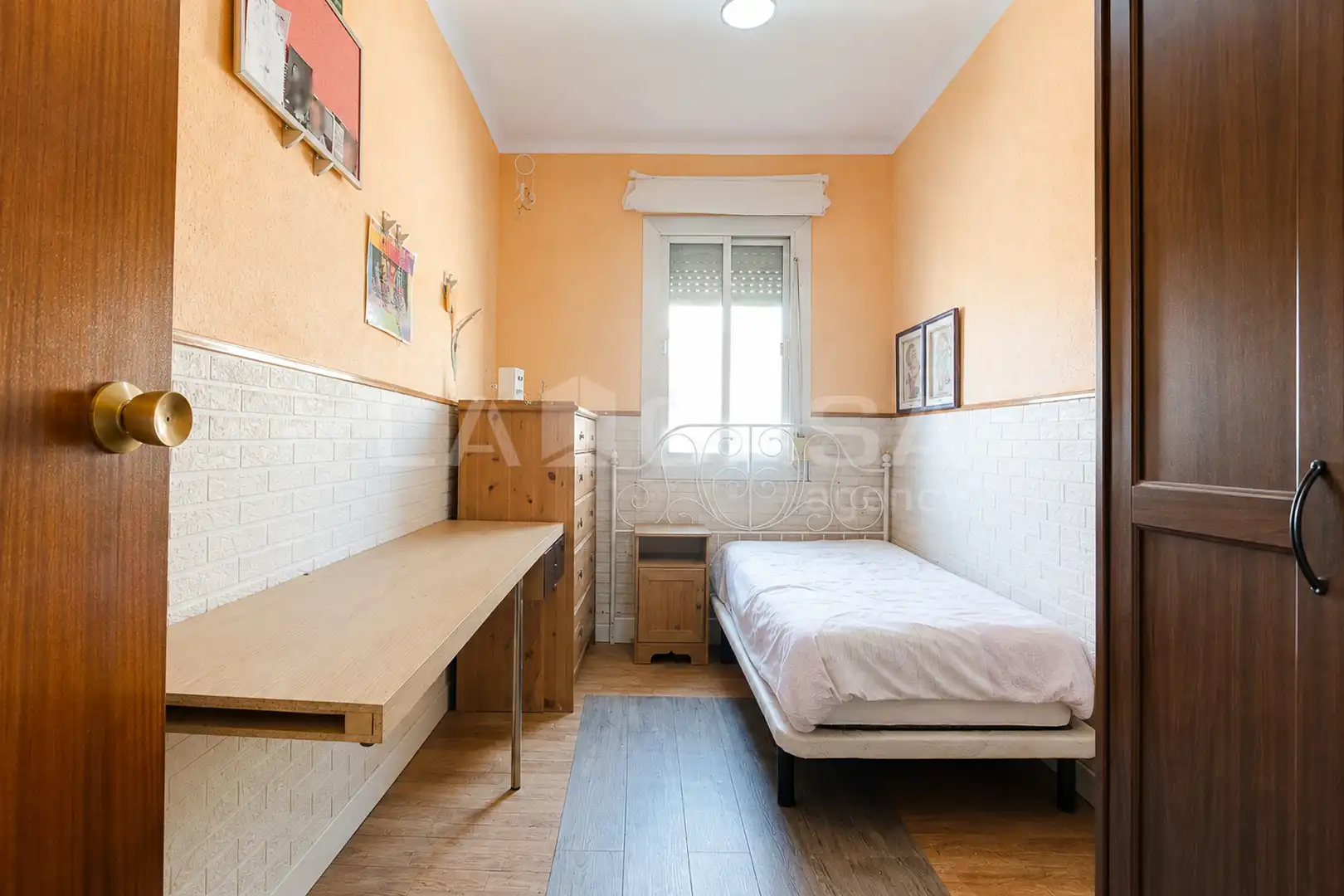 Habitación de Piso en venta en Sant Adrià de Besòs con Balcón