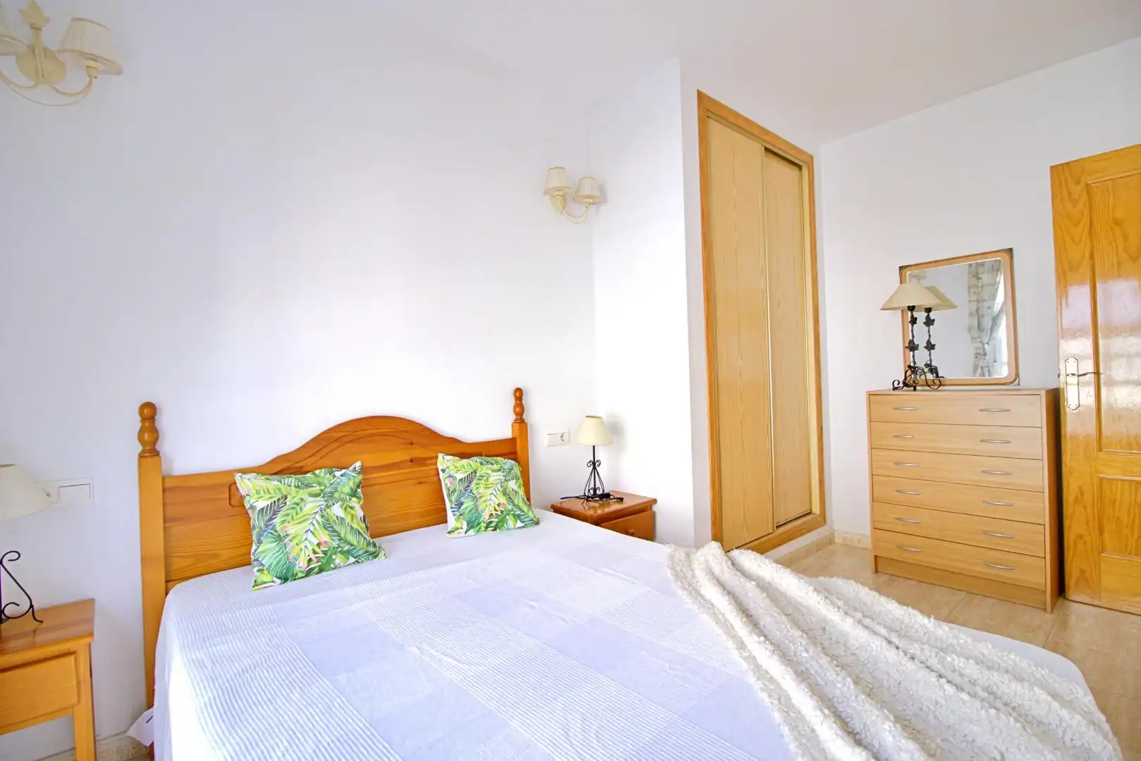 Bedroom of Flat for sale in Torrevieja  with Terrace, Furnished and Balcony