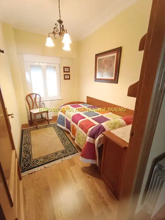 Habitación de Piso de alquiler en Salamanca con Calefacción, Amueblado y Balcón