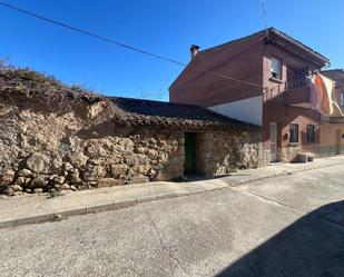 Exterior view of Single-family semi-detached for sale in Martiherrero