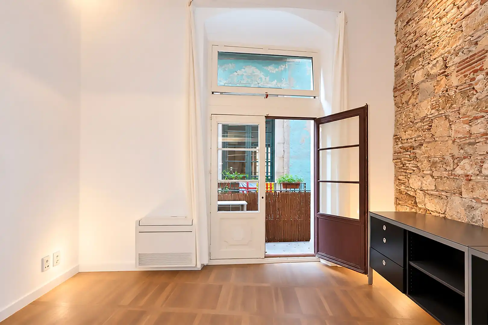 Maisonette zum Verkauf in Barcelona, Barcelona