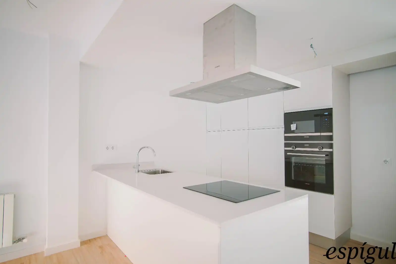 Flat for sale in Josep Tarradellas, Vilablareix
