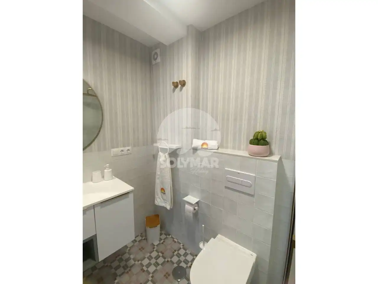 Bathroom of Flat for rent in Vélez-Málaga  with Air Conditioner, Furnished and Balcony