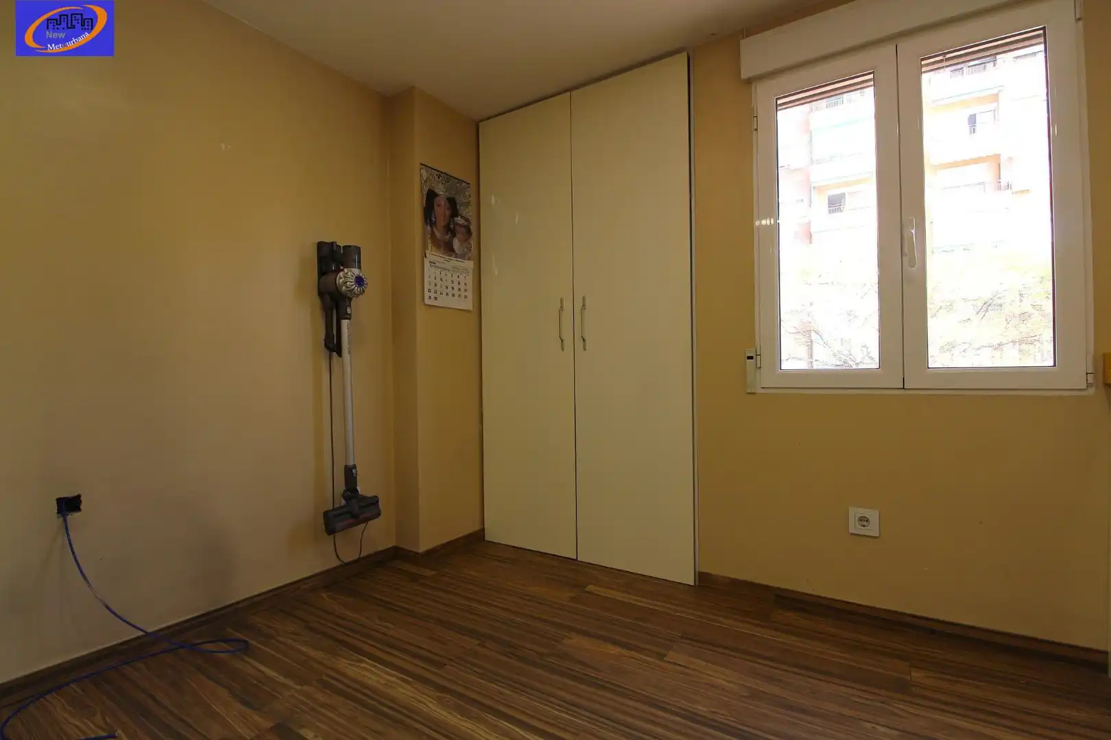 Bedroom of Flat for sale in Valencia  with Air Conditioner, Heating and Storage room