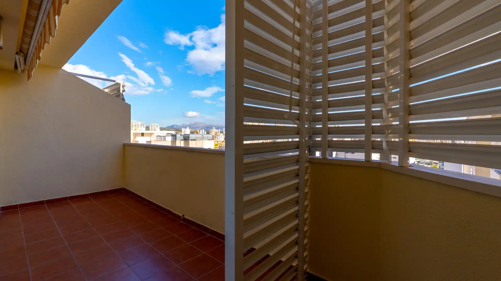 Balcony of Attic for rent in Villajoyosa / La Vila Joiosa  with Air Conditioner, Heating and Private garden