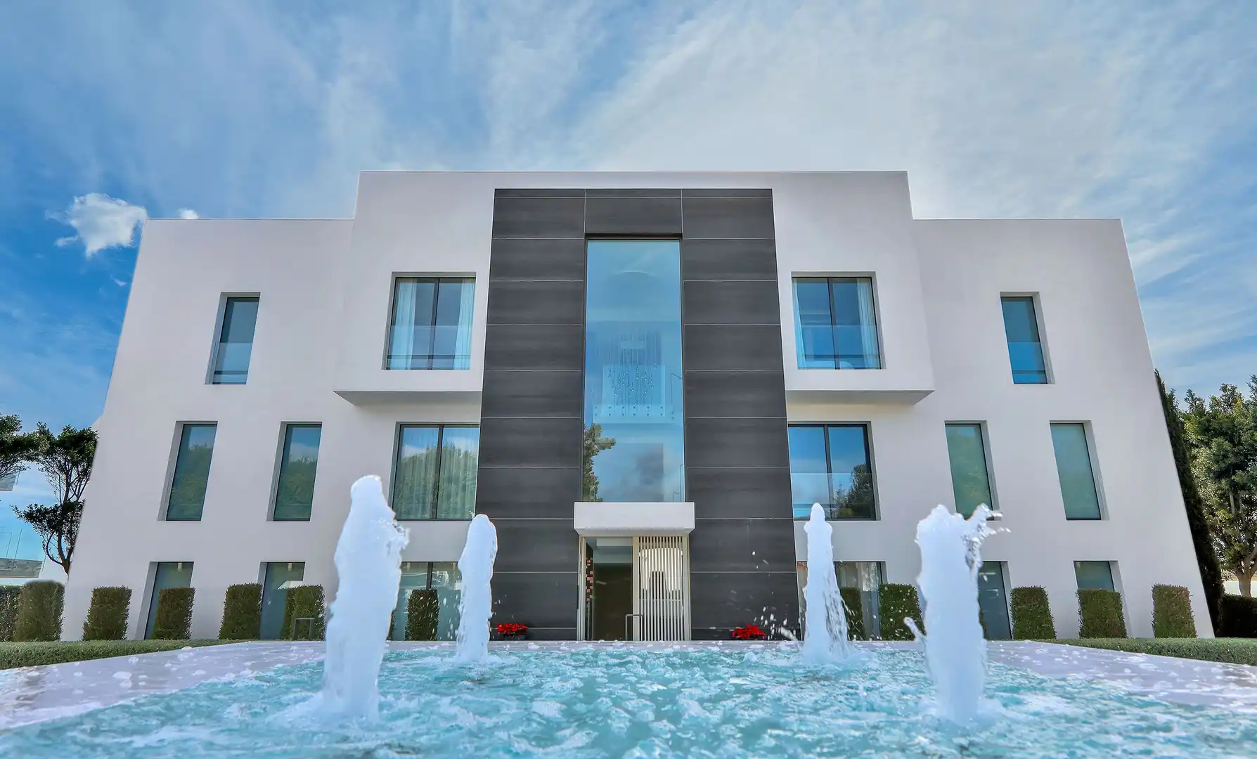 Vista exterior de Apartamento en venta en Estepona con Aire acondicionado, Calefacción y Parquet