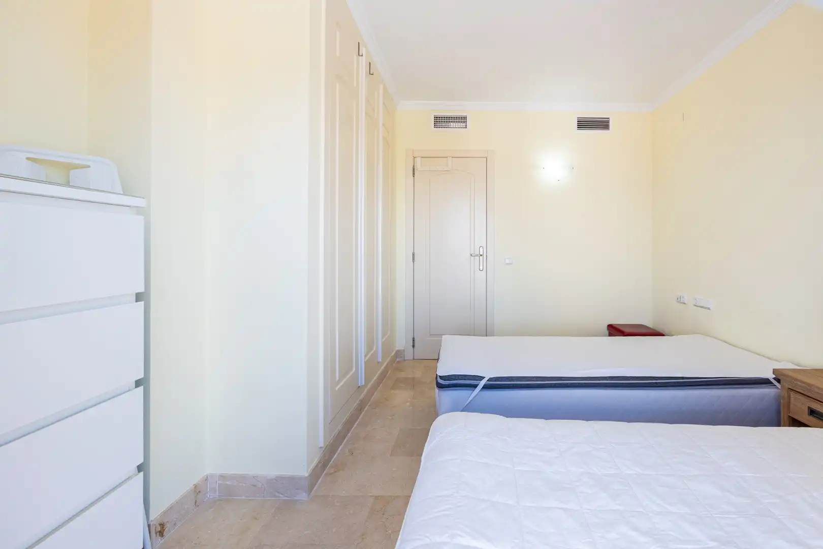Habitación de Ático en venta en Mijas con Aire acondicionado, Terraza y Piscina