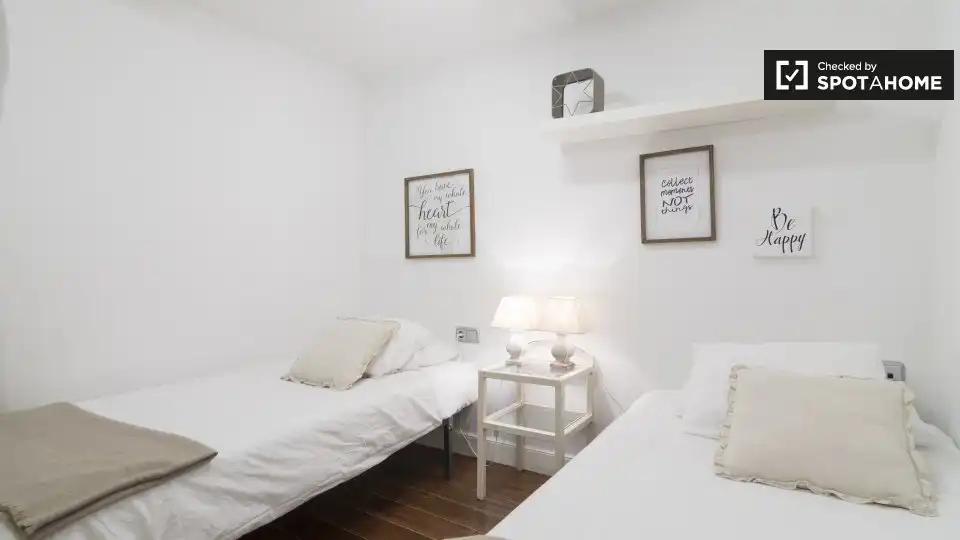 Habitación de Apartamento para compartir en Bilbao  con Aire acondicionado, Calefacción y Terraza