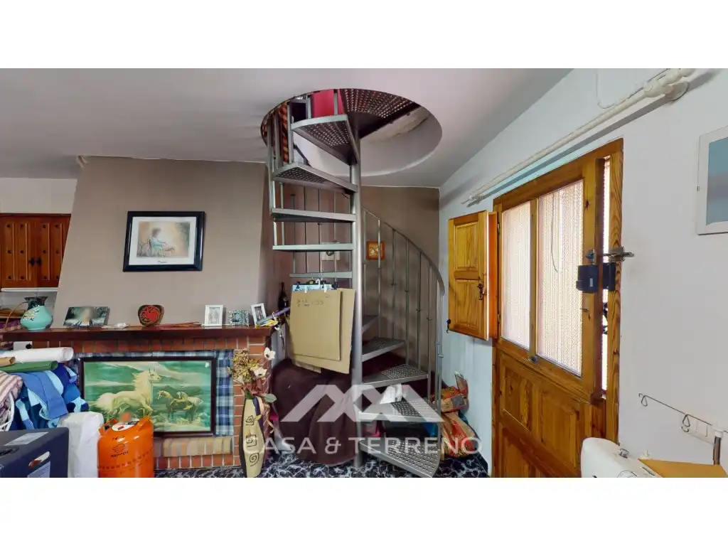 Houses for sale in Sayalonga  with Terrace, Furnished and Internet