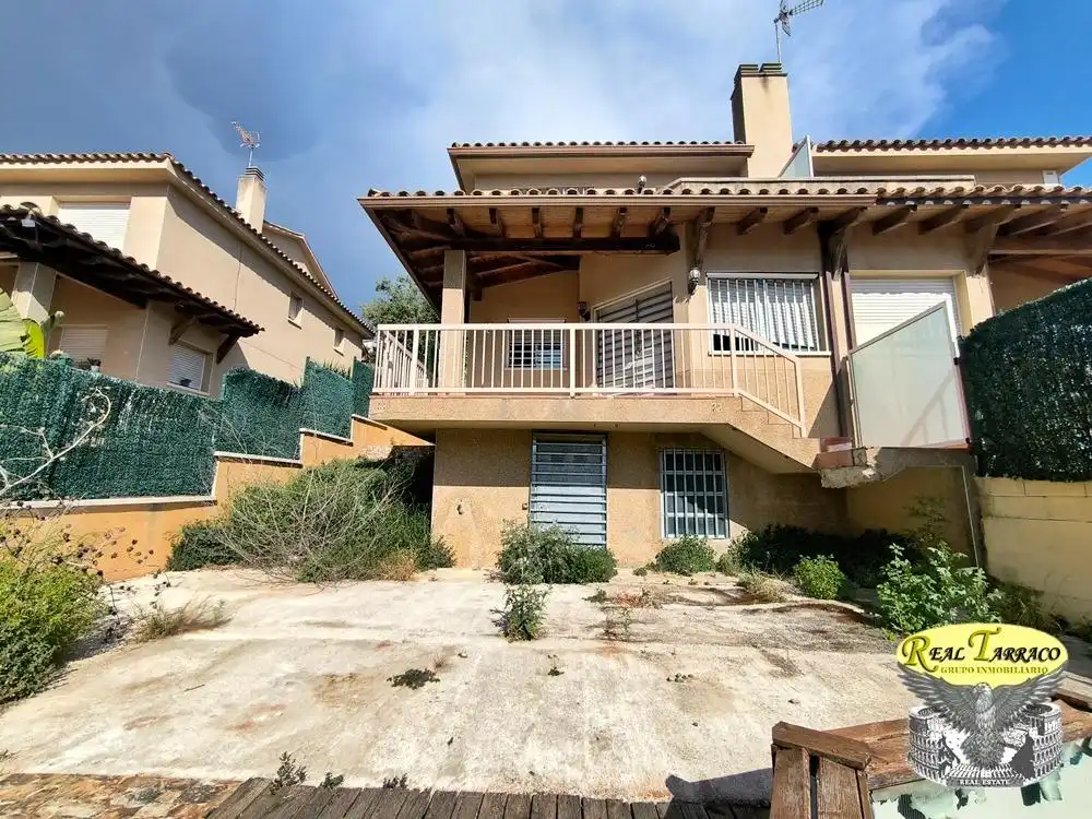 Adossat amb piscina en venda a Segur de Calafell, imagen 5