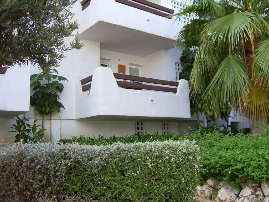 Apartament en venda a Calle los Almendros, La Concha - Resina Golf