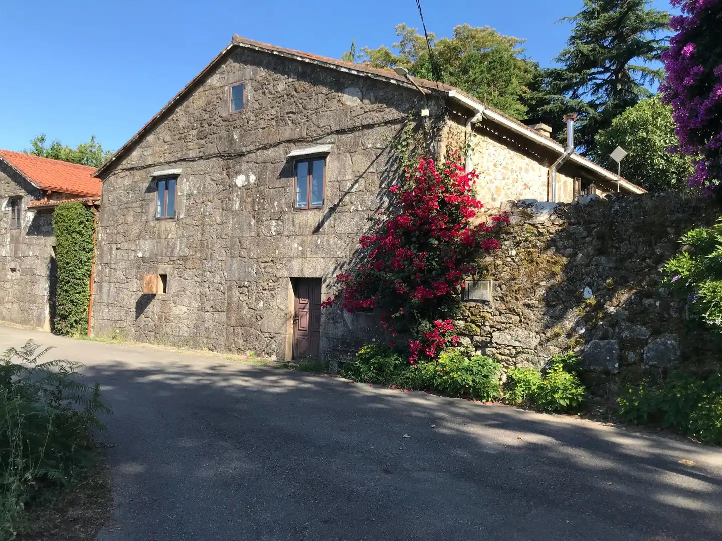 Vista exterior de Finca rústica en venta en Rois con Calefacción y Piscina