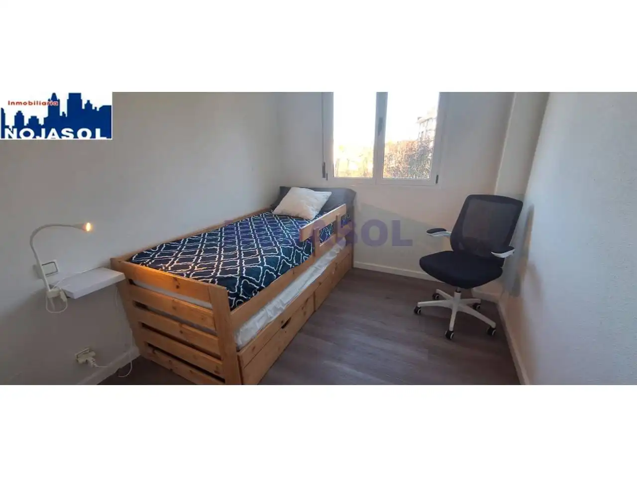 Habitación de Apartamento de alquiler en Noja con Calefacción, Parquet y Terraza