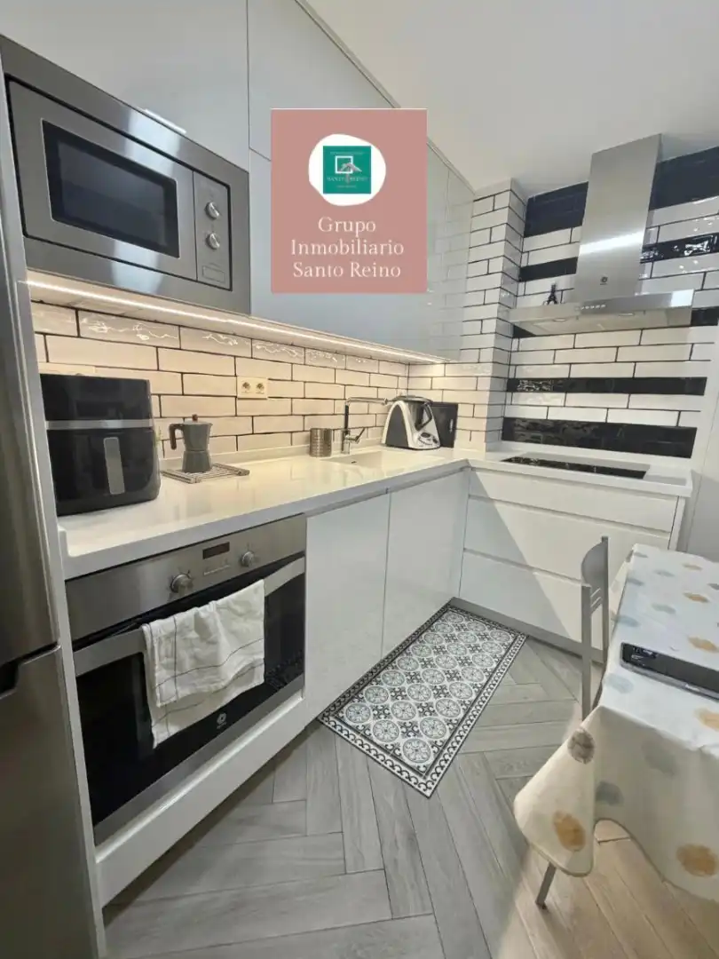 Cocina de Piso en venta en Jaén con Aire acondicionado, Trastero y Amueblado