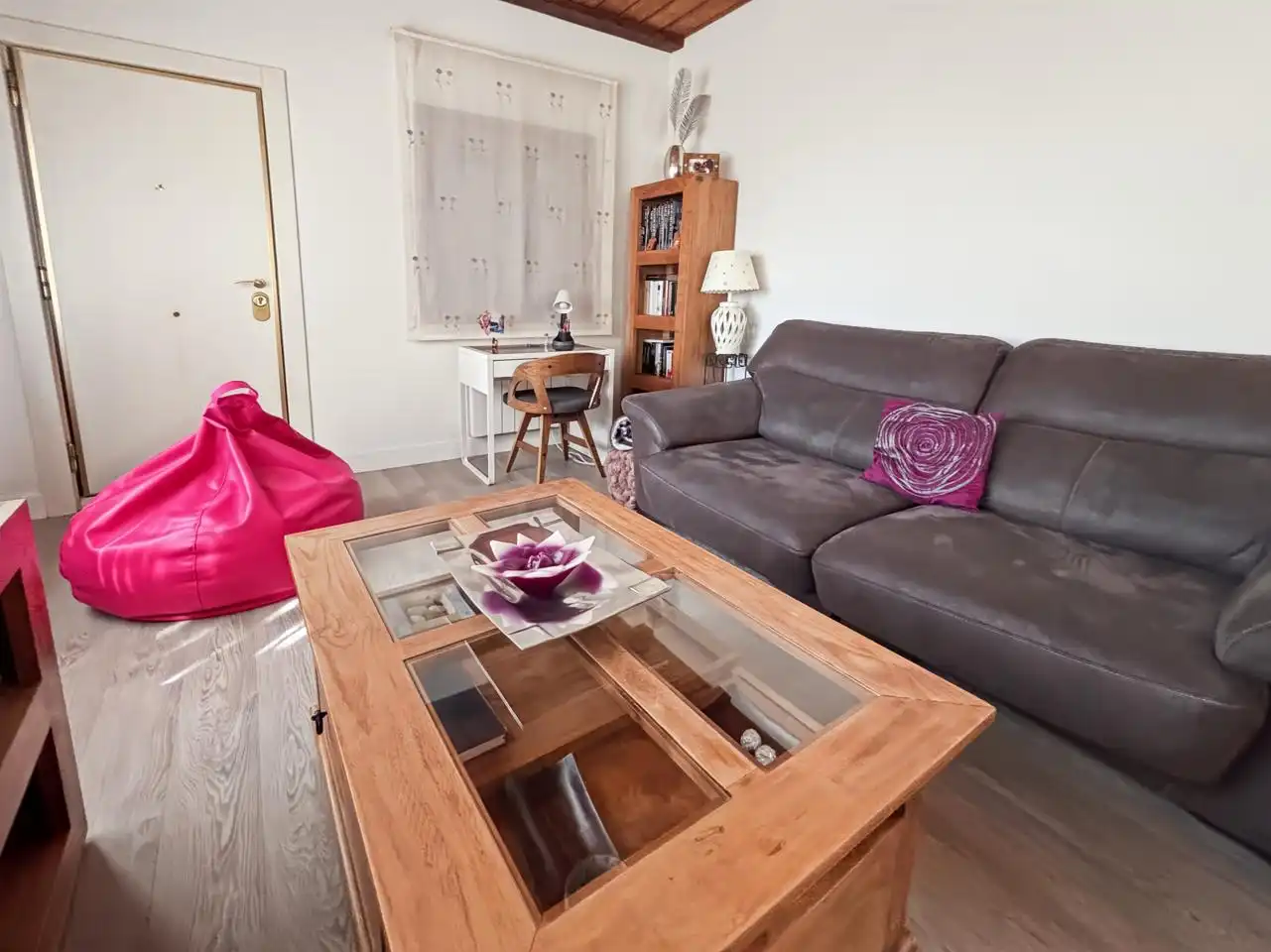 Sala d'estar de Casa o xalet en venda en El Escorial amb Calefacció, Jardí privat i Terrassa