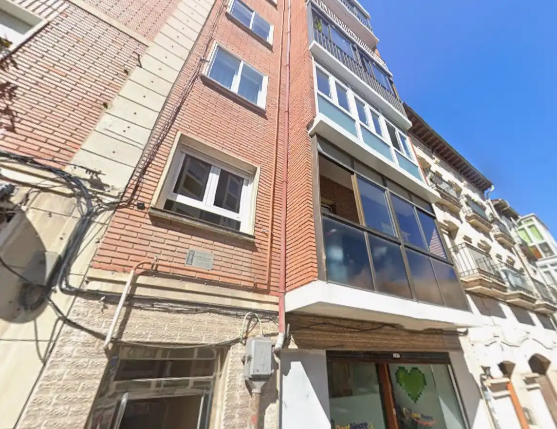 Vista exterior de Pis en venda en Burgos