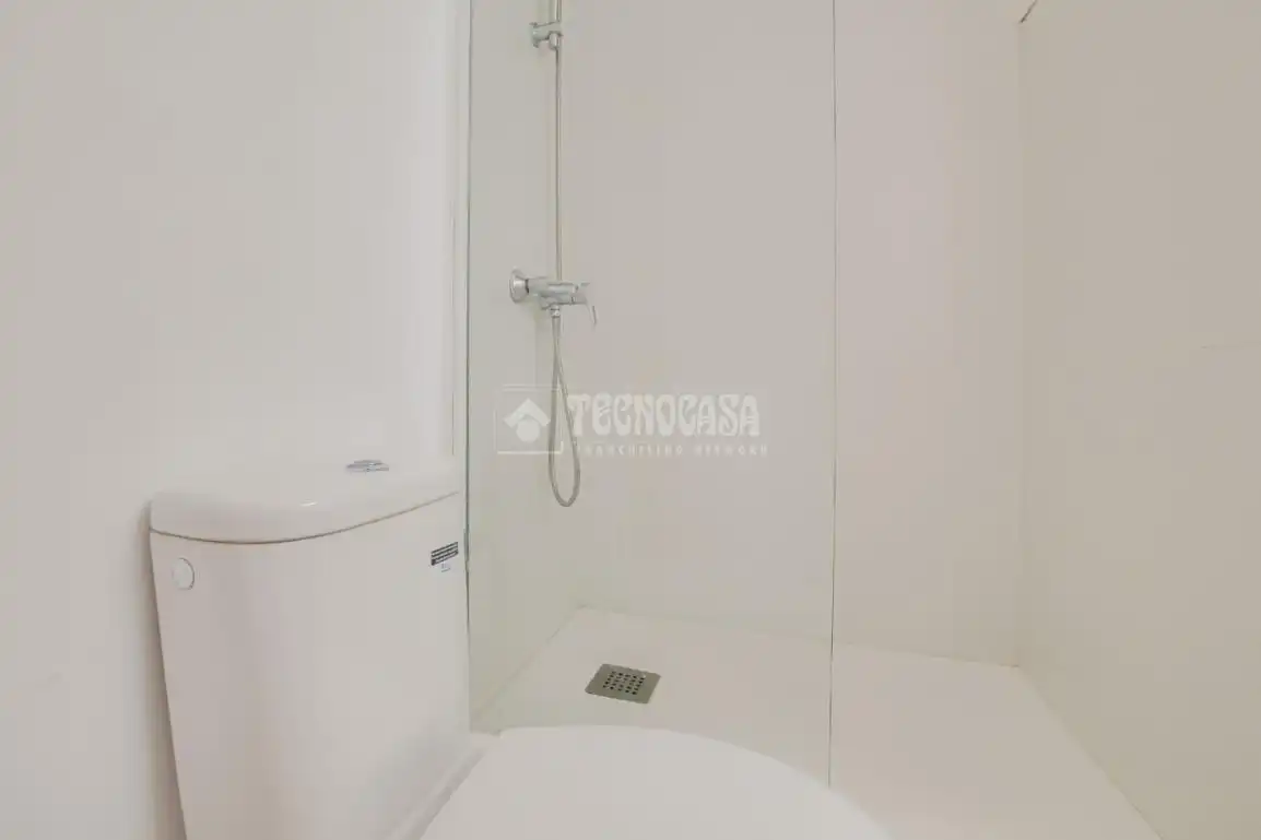 Piso en venta en Carrer de Solsona, La Salut