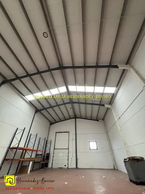 Nave industrial de alquiler en Carbajosa de la Sagrada