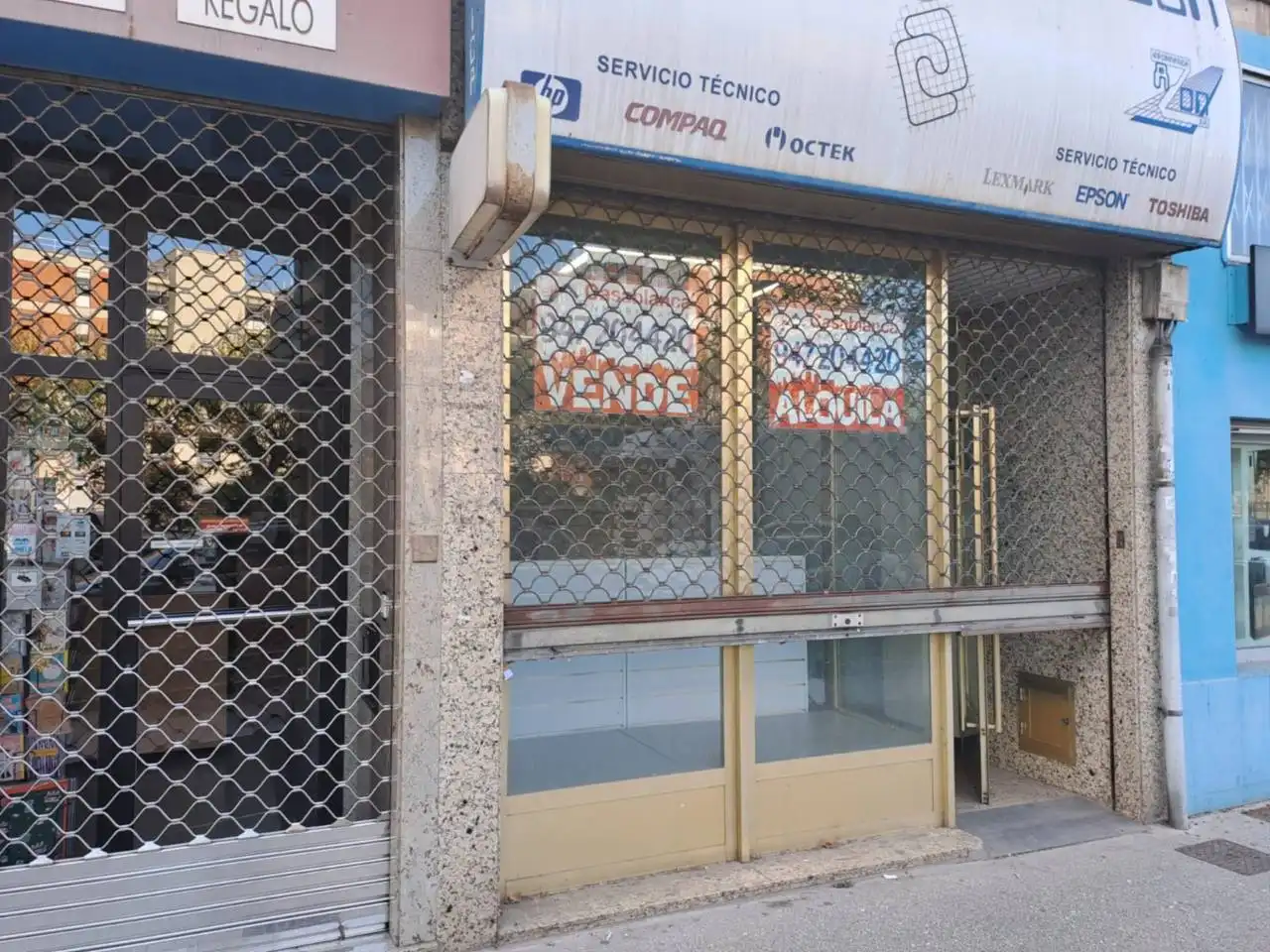 Local comercial en venta en Avenida CANTABRIA, imagen 7