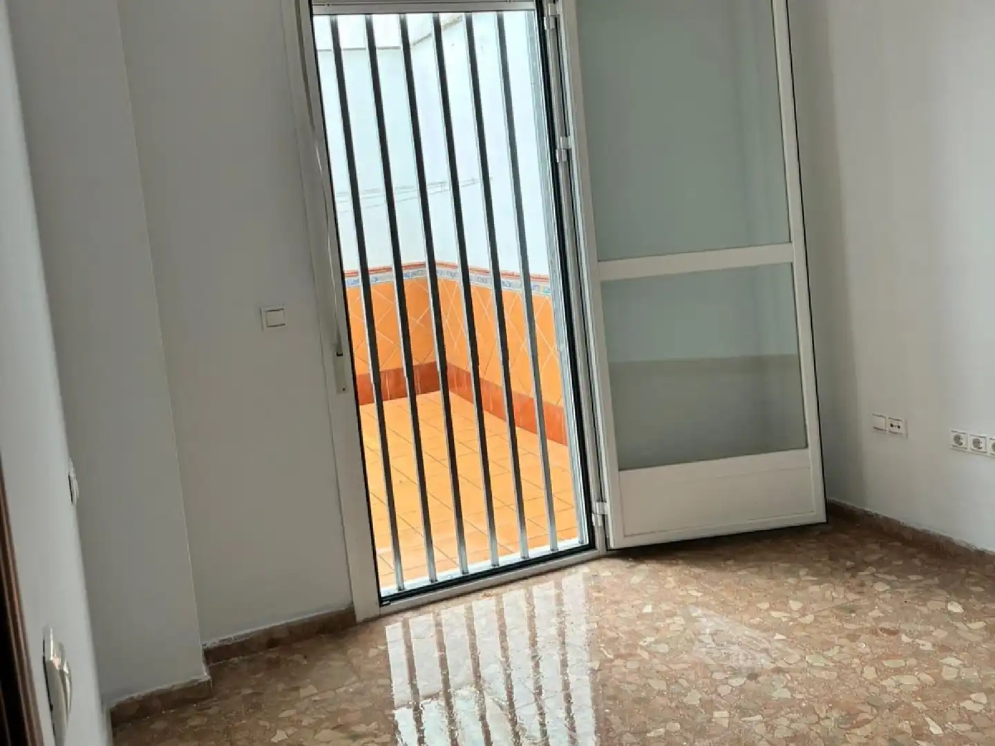 Balcony of Flat for sale in Lucena  with Storage room