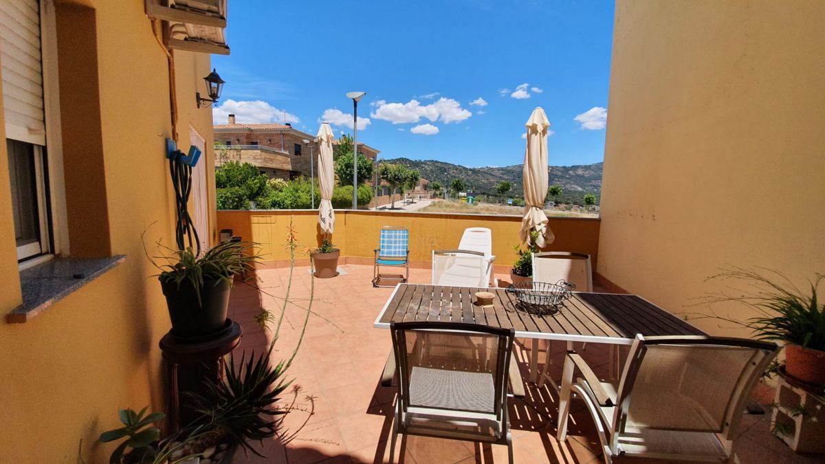 Terrace of House or chalet for sale in Plasencia  with Air Conditioner, Heating and Parquet flooring