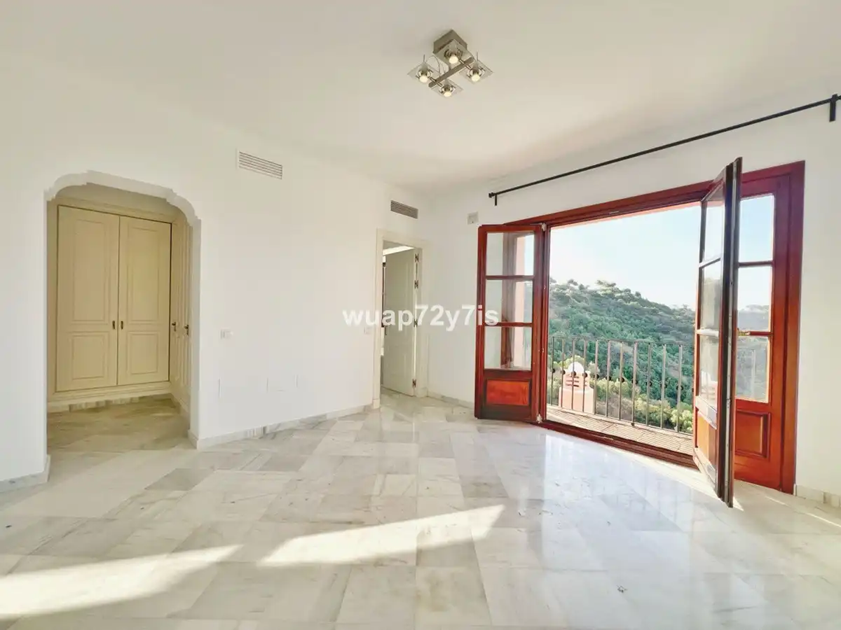 Casa a schiera in vendita a Benahavís pueblo, imagen 6