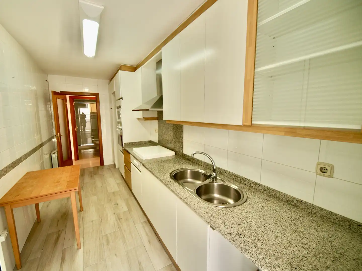 Cocina de Piso de alquiler en Terrassa con Calefacción, Terraza y Horno