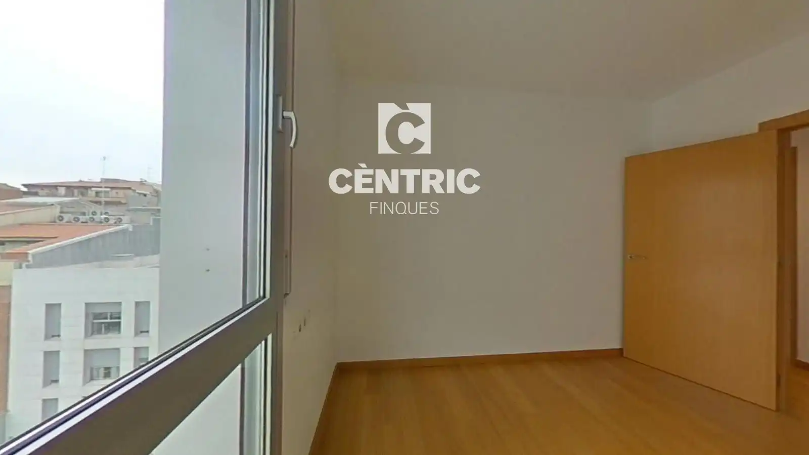 Piso en venta en Plaça Catalunya - Escola Industrial