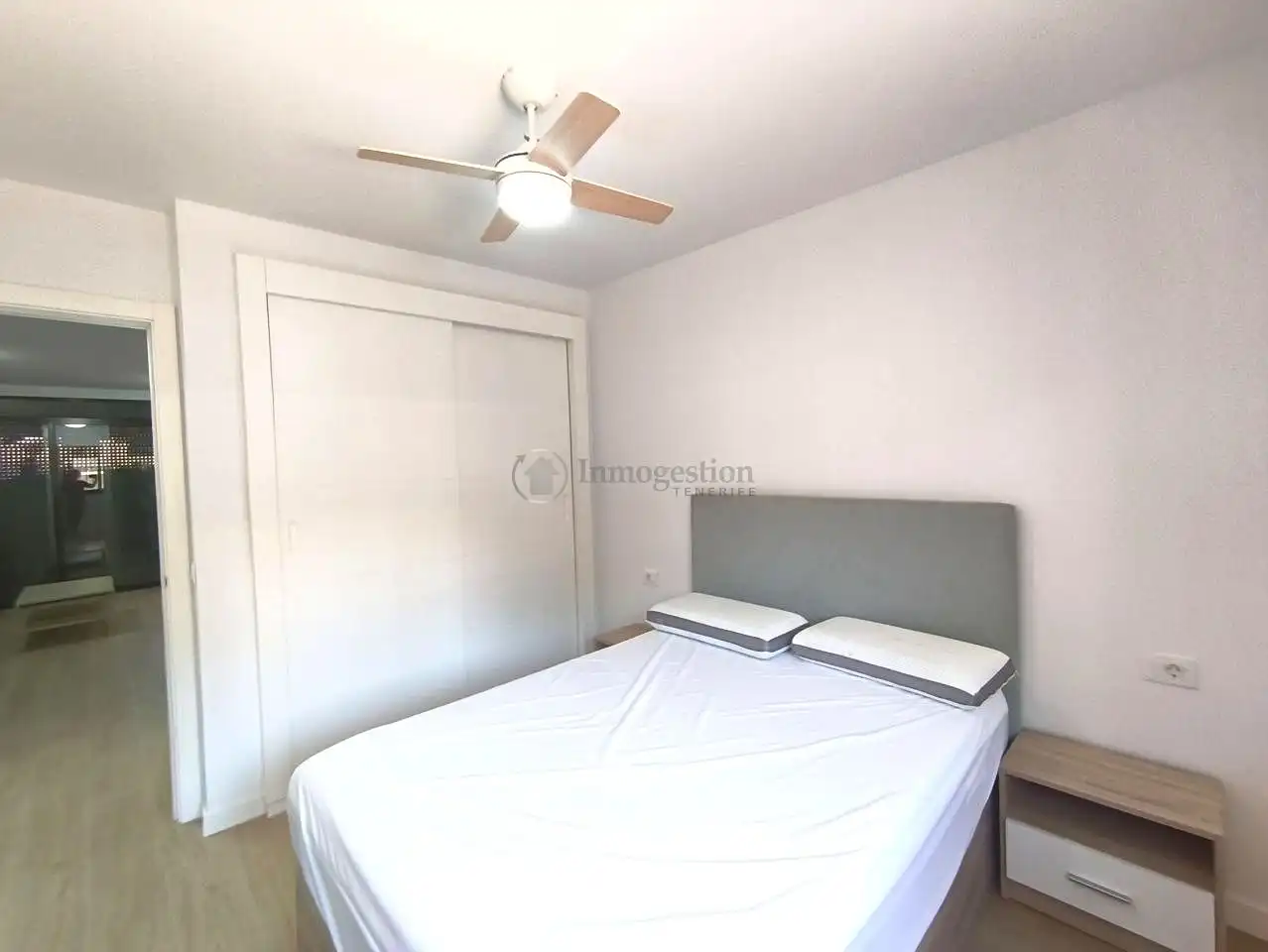 Habitación de Apartamento de alquiler en Arona con Aire acondicionado, Terraza y Amueblado