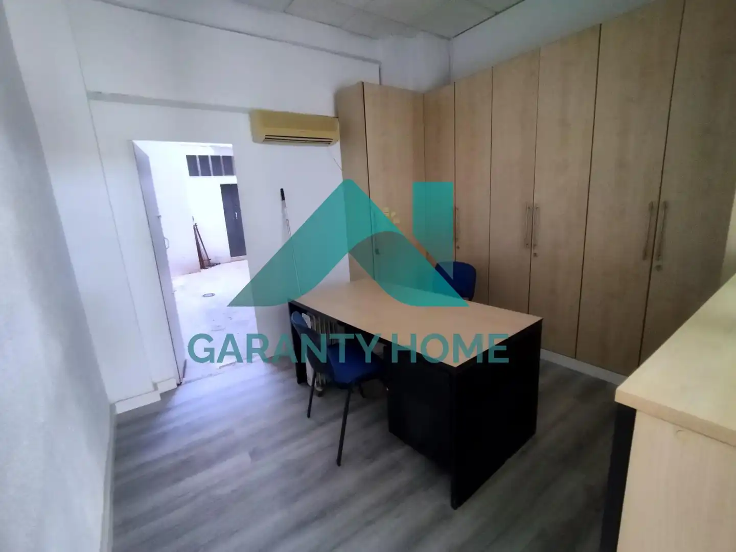 Business premises for sale in Casco Antiguo, imagen 8