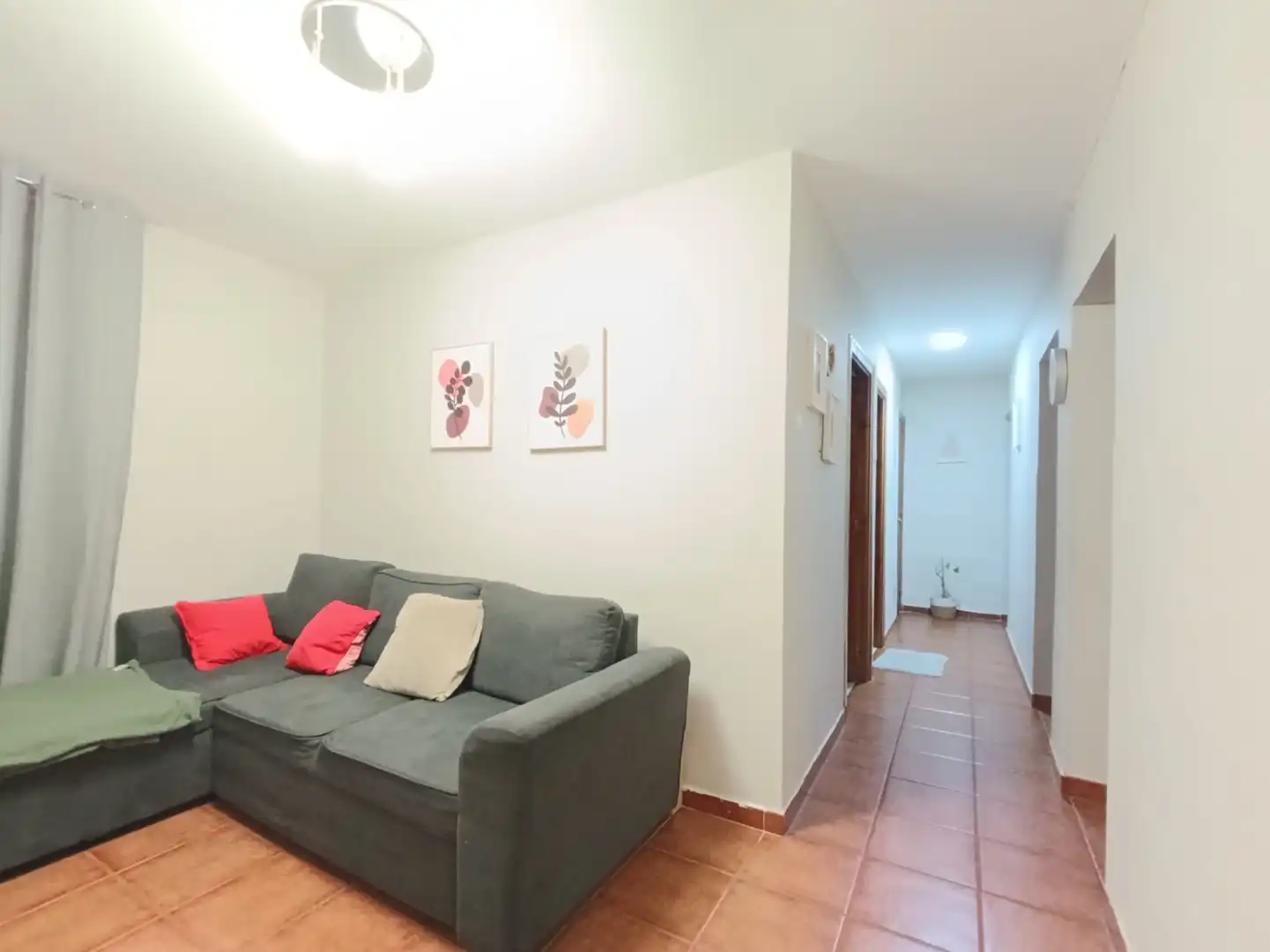Sala d'estar de Pis en venda en Oviedo  amb Calefacció