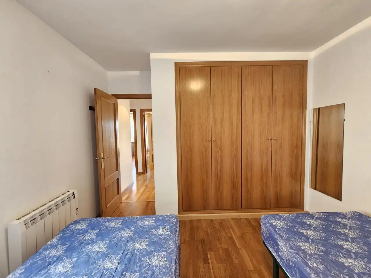 Dachboden zur Miete in Vicario Camarena, Núcleo Urbano