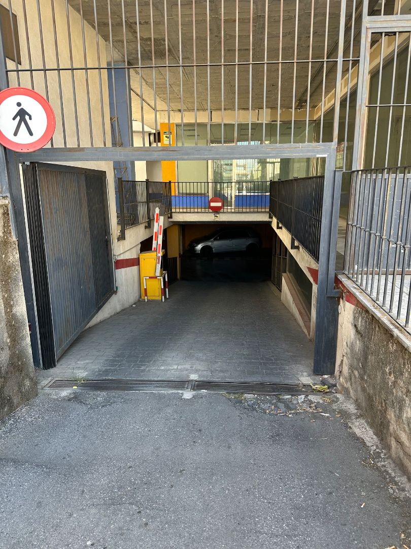 Aparcament de Traster de lloguer en La Zubia