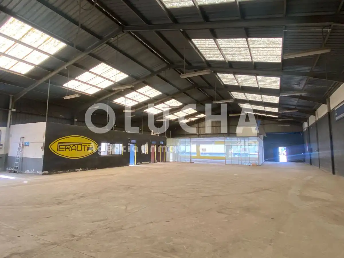Nau industrial en venda en Nules