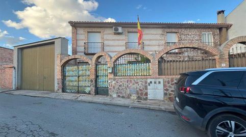 Casa en venta en Alcolea De Calatrava, 5 dormitorios.