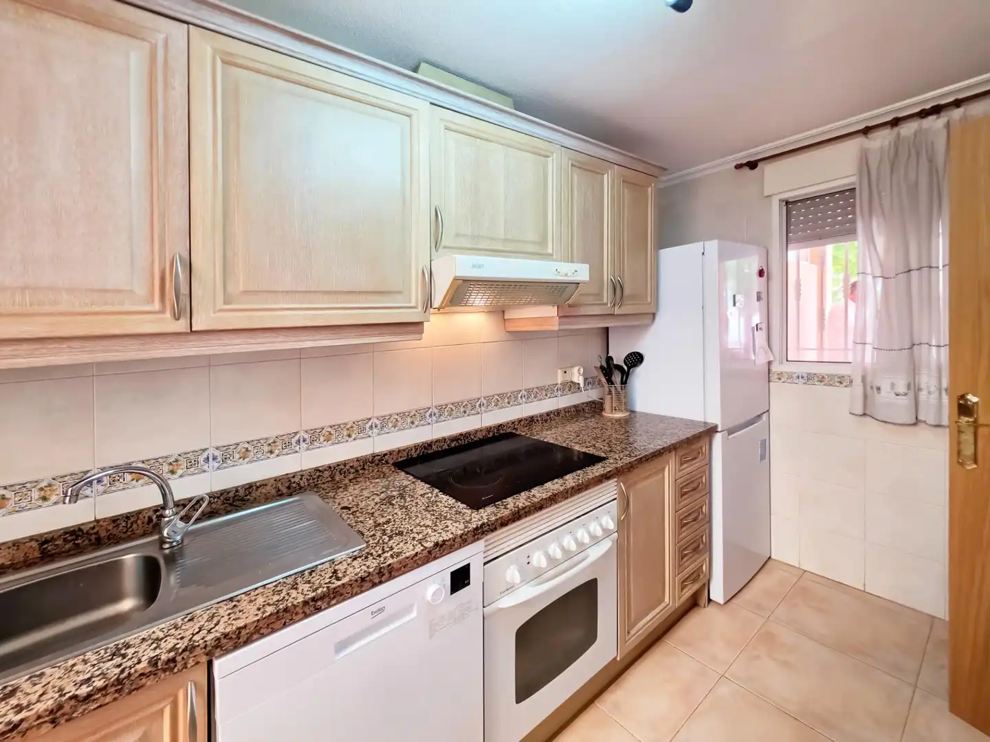 Bungalow with terrace for sale in CARABASI DEL 7, imagen 14