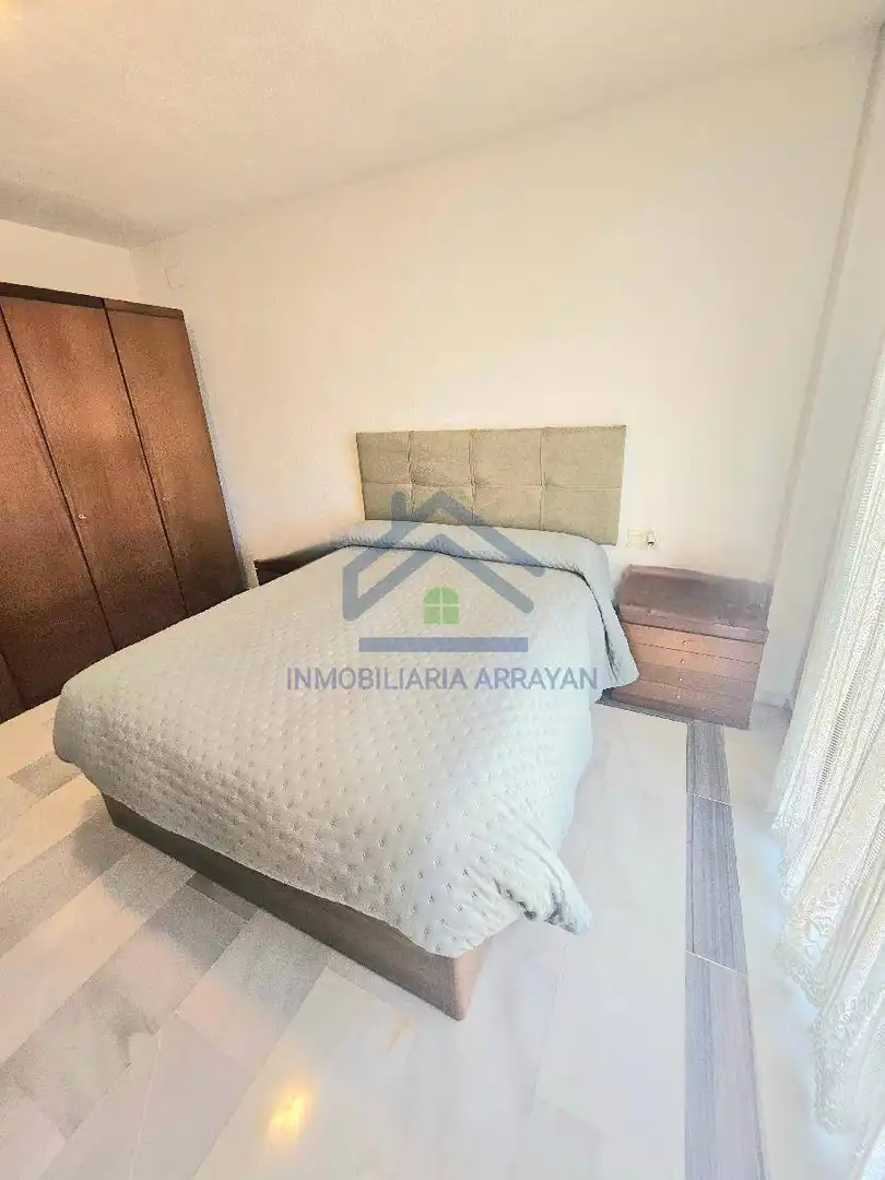 Habitación de Casa o chalet en venta en Ogíjares con Aire acondicionado, Calefacción y Jardín privado