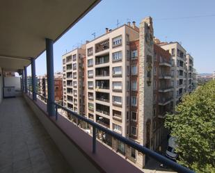 Exterior view of Duplex to rent in Girona Capital  with Balcony