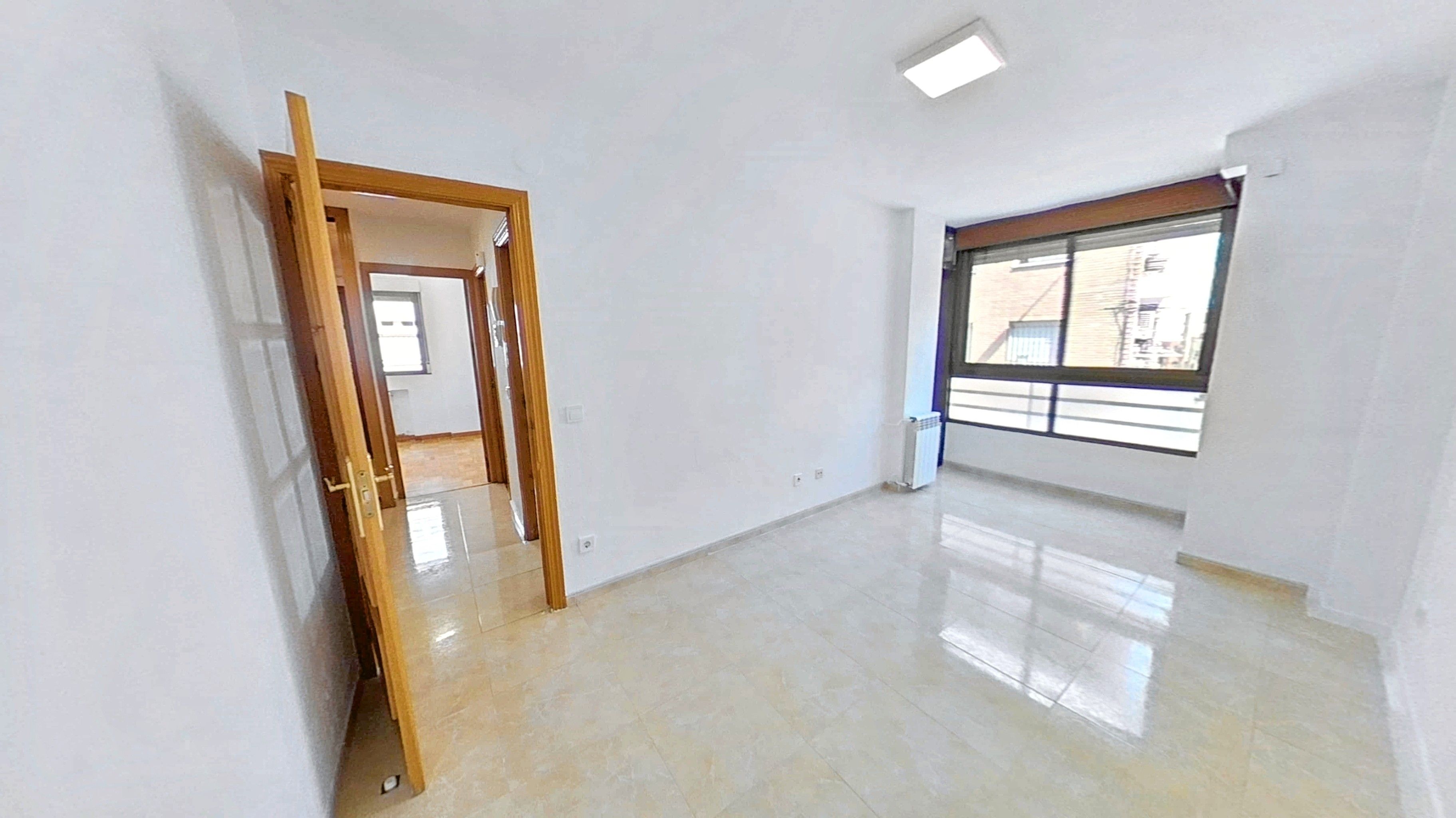 Flat for sale in  Madrid Capital  with Oven