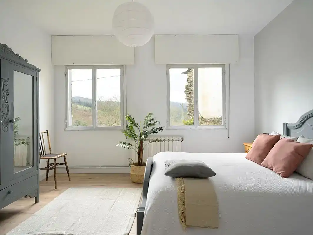 Habitación de Piso en venta en Vila de Cruces con Jardín privado, Trastero y Amueblado