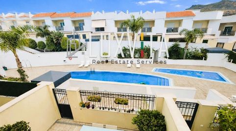 Foto 4 de Casa adosada en venta en Calle el Peralillo, 3, Playa Fañabé Alto, Adeje