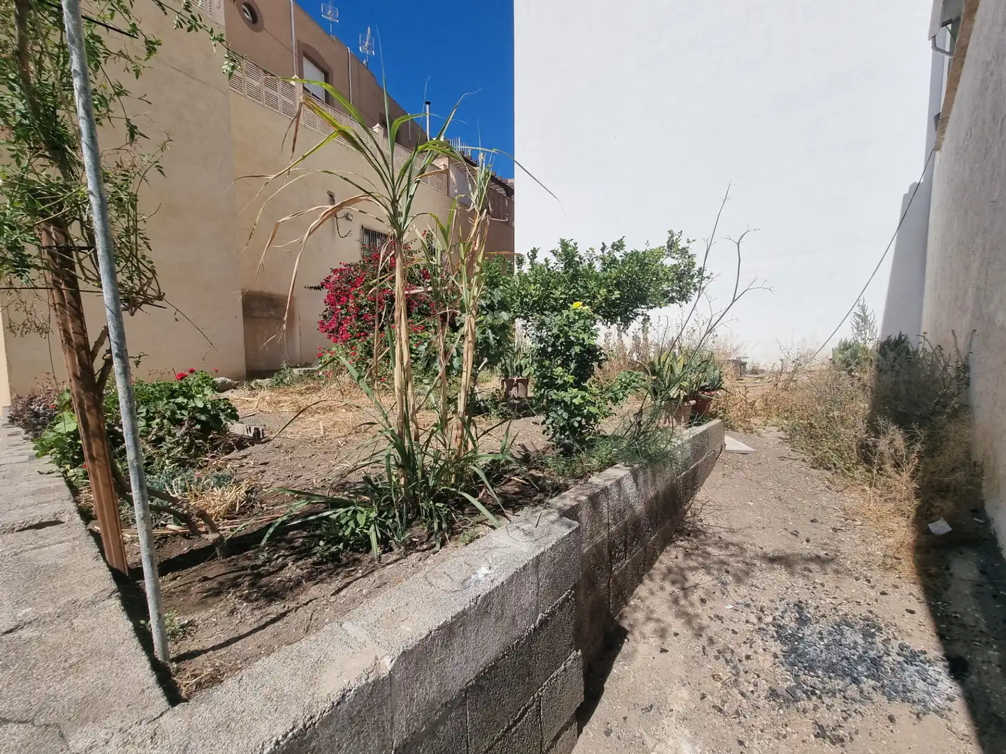 Wohnbaugrundstück zum Verkauf in Calle Navarro Darax 23, imagen 3