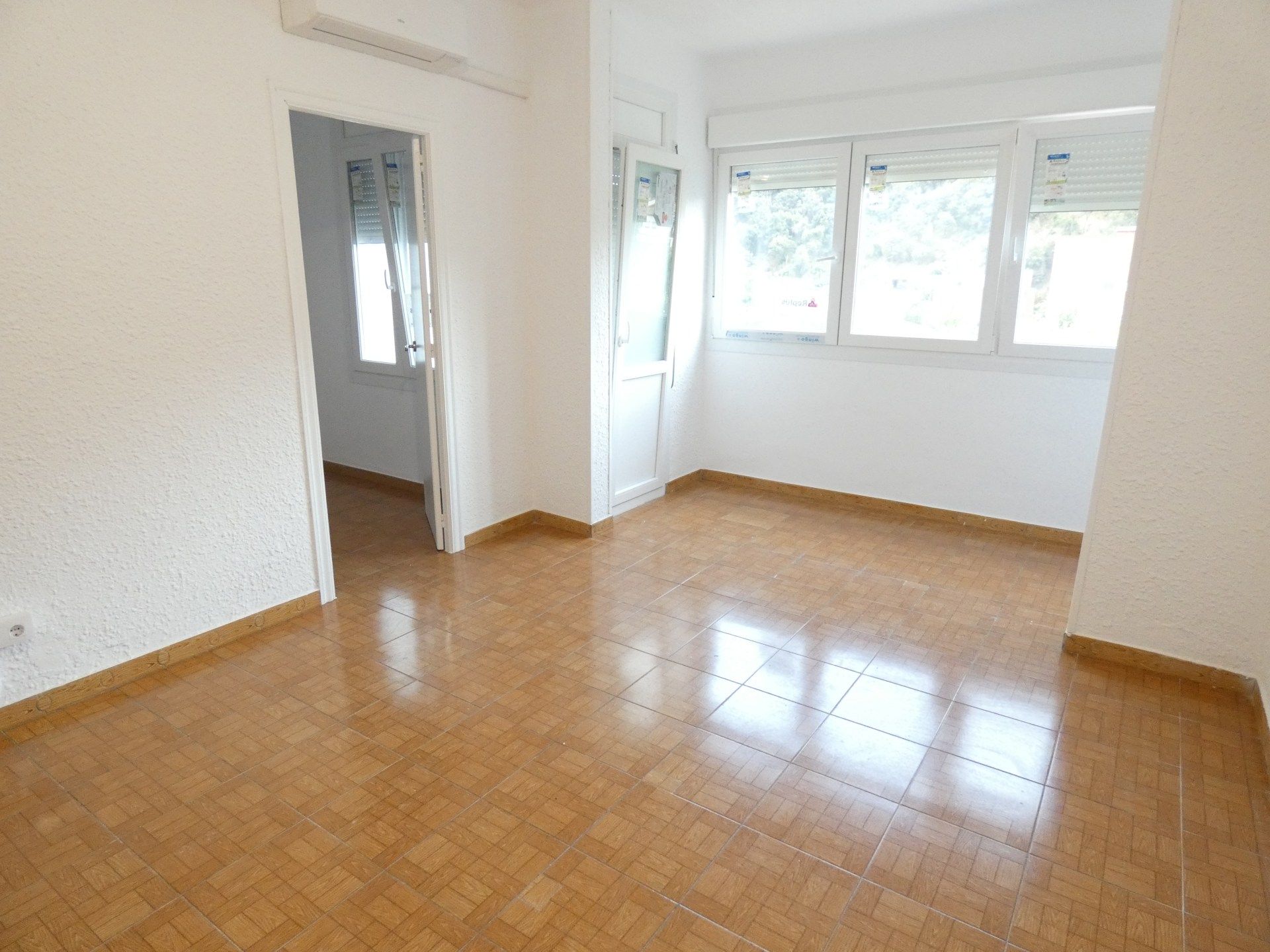 Bedroom of Flat to rent in Cerdanyola del Vallès  with Heating, Terrace and Balcony