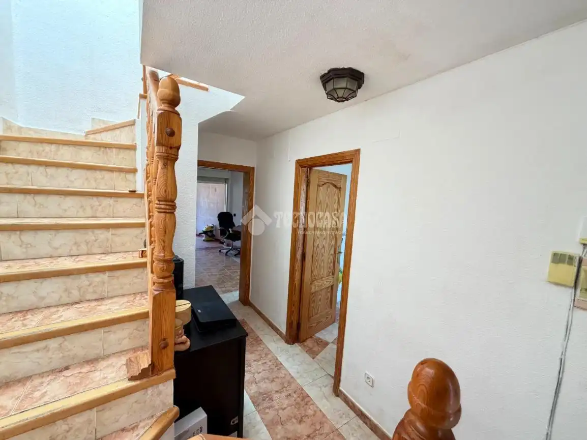 Casa adosada en venta en Daganzo de Arriba con Aire acondicionado y Calefacción