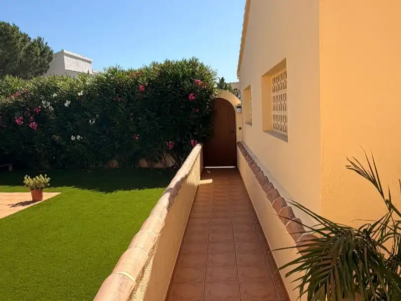 Apartament amb jardí de lloguer a Calle Fresnos 47, imagen 4